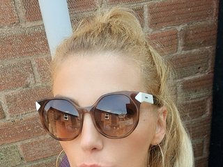 Erotisk videochatt SavageAss
