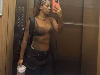 Erotisk videochatt SeleneRouge