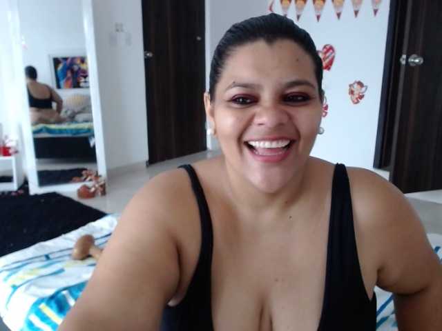 Foton Selenna1 @ fuck my pussy until the squirt for you#bbw#bigass#bigboos#anal#squirt#dance#chubby#mature# Happy Valentine's Day