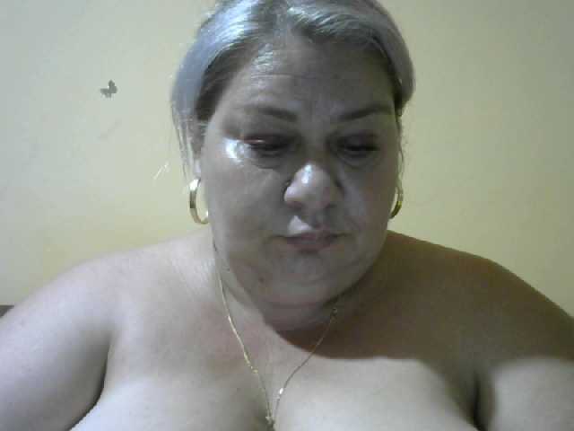 Foton SexyAnette who like my 10 tokens