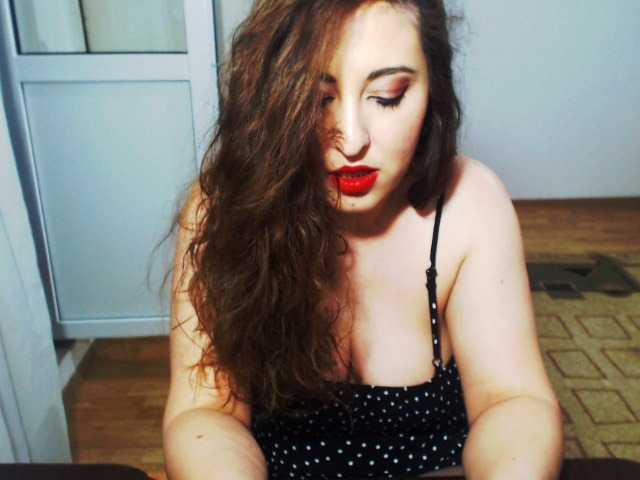 Foton SexyCaty1 200 tokens for 10 min naked show