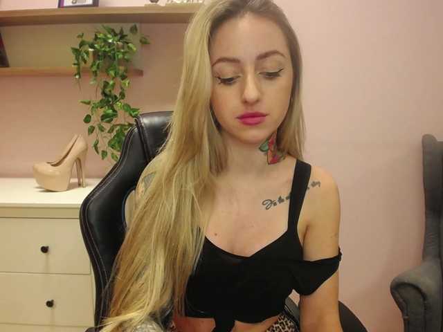 Foton SEXYcoralie #Misstress #fantasy #domination #cei #joi #cfnm #tease #flirt #roleplay #cuckold #cbt #blondie #inked #ass #sph #dirtytalk #fetish #domina #sissy #sub #dom #slave #rating #watching #feets