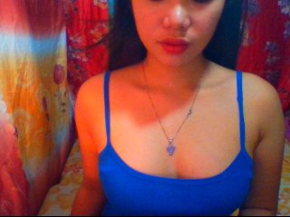 Foton SEXYKlTTEN18 hi dear i need 50 tokens to give 3 minute naked show come on :)