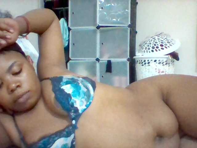 Foton Sexyqueen001 hi lovers am new here welcome me