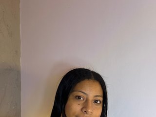 Erotisk videochatt Shaira-mml