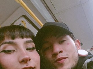 Erotisk videochatt Shankz-and-nahomi