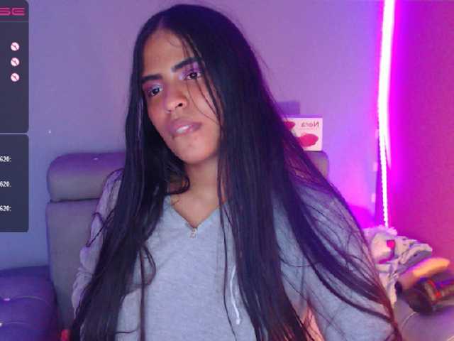 Sändningsbilder Shay-mitchell