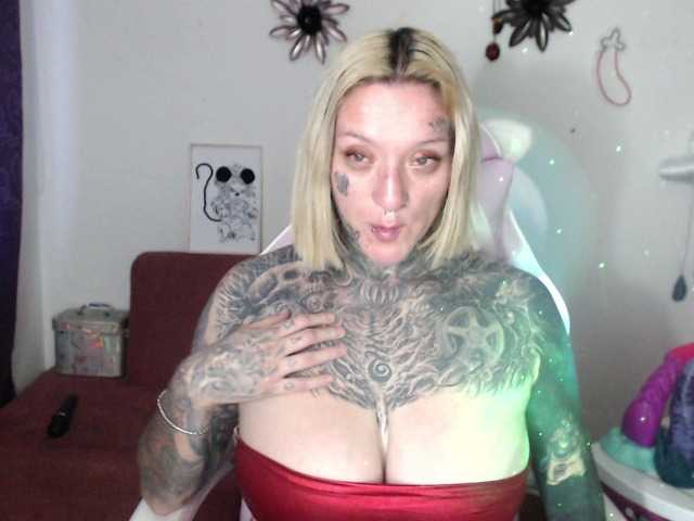Foton sloppytitss show my tits naked and my throat want to eat ur cock me love to make slime drool