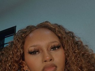 Erotisk videochatt SlutyMuse