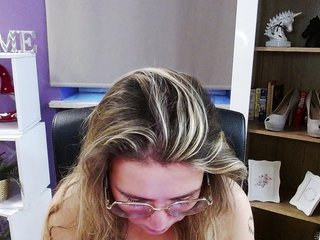 Erotisk videochatt Soft-Zoey