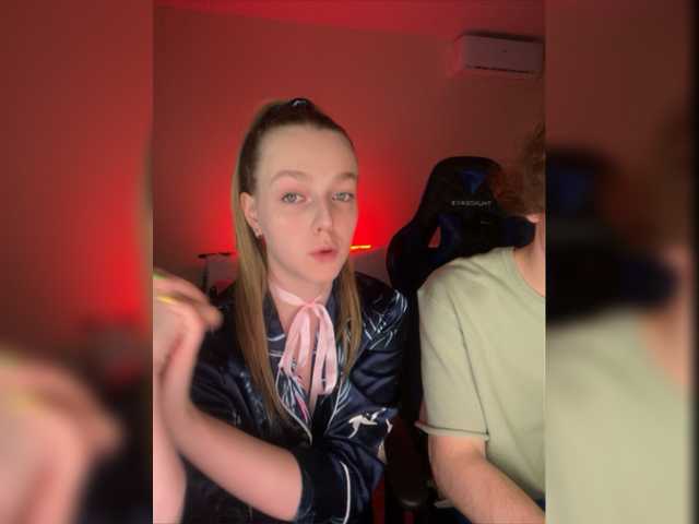 Sändningsbilder Crazy_Couple