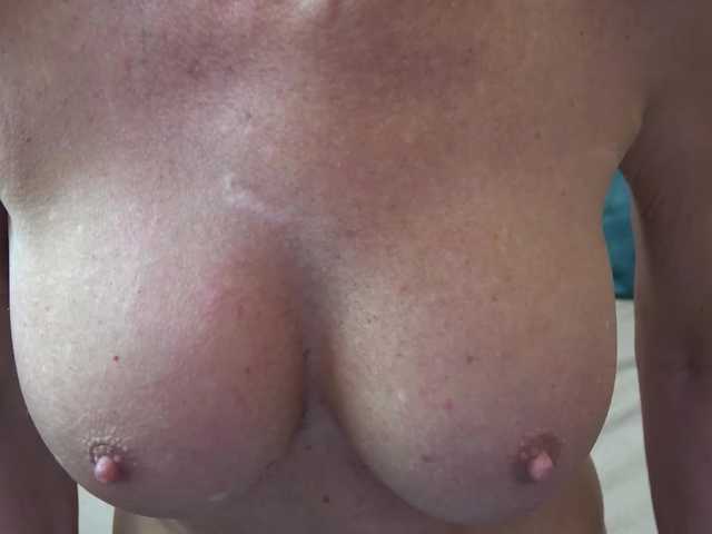 Foton SonjaKovach #new #bigboobs #mature #milf #ladies suck my wood-dildo (home made) lets cum with me if you can HIT my GOAL 656
