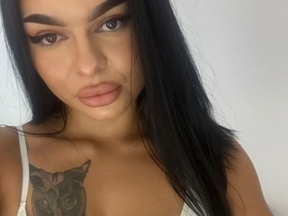 Erotisk videochatt Sonya-Flame