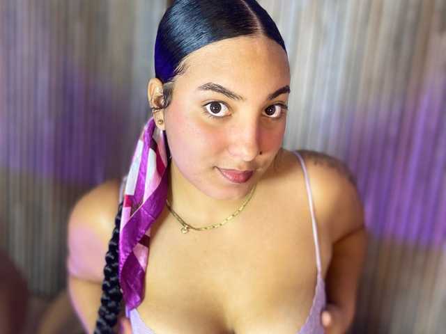 Foto av profilen Sophia-curvy1