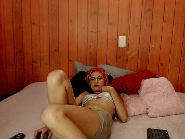 Foton Sophia-Tylor Hi guys, it's a pleasure to be here with you, I'm new, you would like to support me? 150 tk fuck pusszy