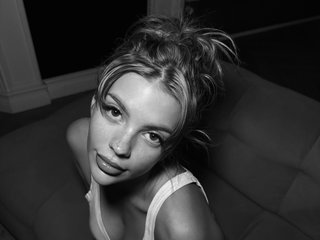 Erotisk videochatt SophieFleurr