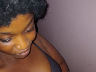 Erotisk videochatt Squirty-Pussy