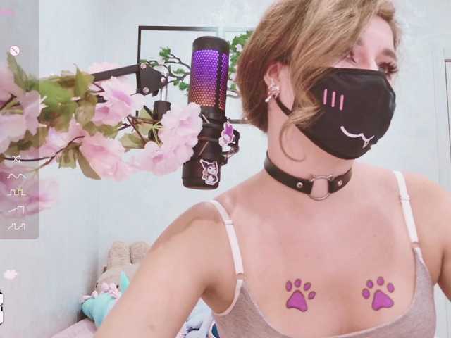 Foton Sallyyy Hello everyone) Good mood! I don’t take off my mask) Send me a PM before chatting privately) Domi works from 2 tokens. All requests by menu type^Favorite Vibration 100inst: yourkittyymrrCar assembly for a good mood @remain ❤️