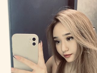 Erotisk videochatt SujiMin