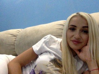 Foton Sunrise-Lola Add to friend 5 tokens. Watch cams 15 tokens