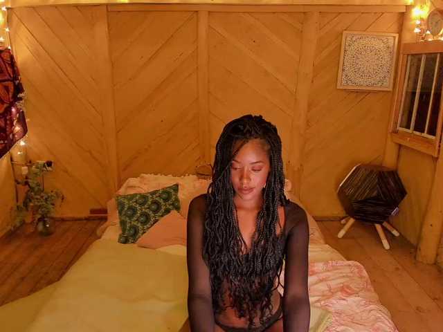 Foton SunWoman THE COTTAGE OF LOVE if you have the key .. all its open for you GOAL 2222 2222 Till Nude And Oily ... touch me amor