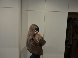 Erotisk videochatt Sweet-Melodie