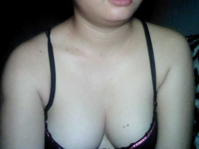 Foton sweetsexylipz hey guys welcome to my room ♥I'm ready to have fun,