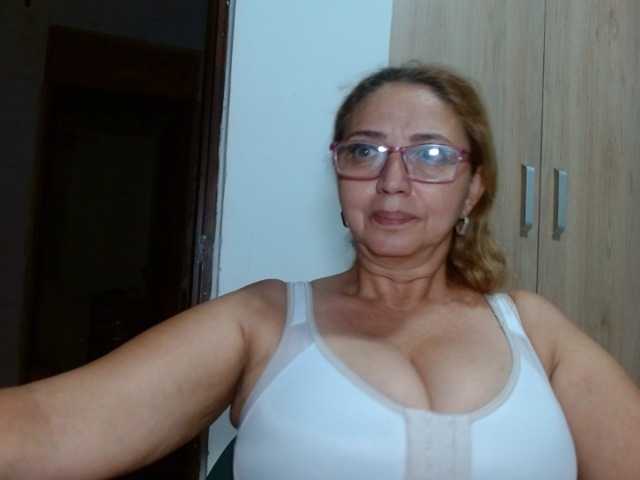 Foton sweetthelmax hi, lover ❤️ make me cum ❤️ love show ❤️ lovense fuck take off t-top #pussy #mature hot #51 #horny