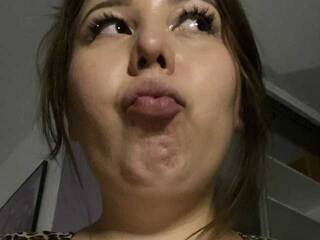 Erotisk videochatt Thebaddestfemale