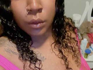 Erotisk videochatt Thicaliciouss