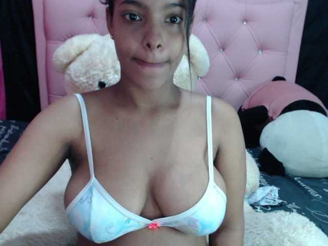 Foton ValeriaXHot Hello Guys!! Welcome to my room♥ my CUM at goal♥ EnjoyMe!!