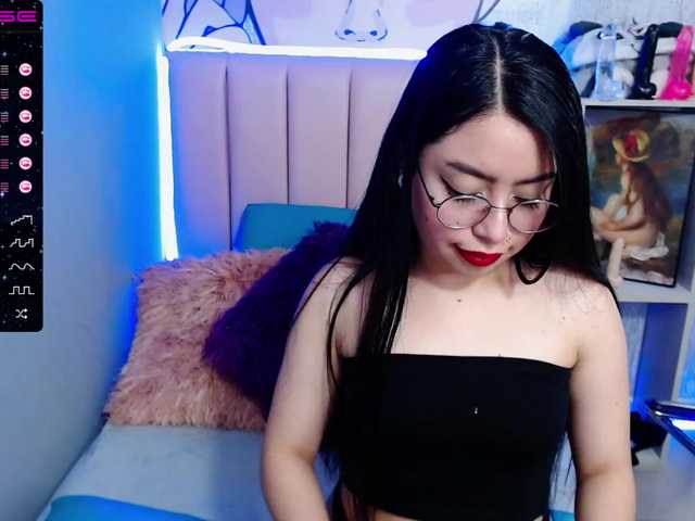 Foton VeronicaBrook Hey i am new ♥ GOAL: SHOW CUM♥ Come on an play with me♥ Lush is on♥ control lush 222tkns15 min♥ #daddy #c2c #lovense #18 #latin 333