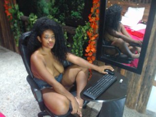 Foton veronikalatin hi guys, LOVENSE ON! specila show in pvt. Tits show 25 Tkns,. Ass show 50 Tkns.. Pussy show 99 Tkns.. #ass #pussy #anal #sexy #latina #new #dildo #lovense #cum #wet # horny #toy #tits #pleasure