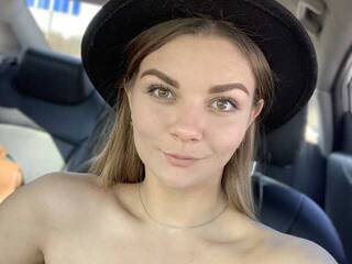 Erotisk videochatt Vikiko