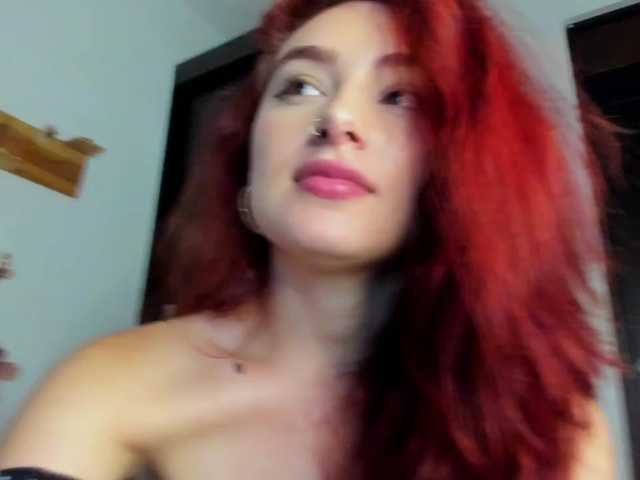 Foton violetwatson- Today I am very playful, do you want to come and try me! Goal: 1500 tokens