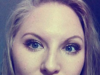 Erotisk videochatt VivianFlirty