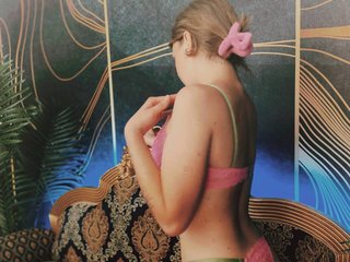 Erotisk videochatt WealthyMuse