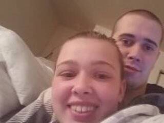 Erotisk videochatt CouchCouple7