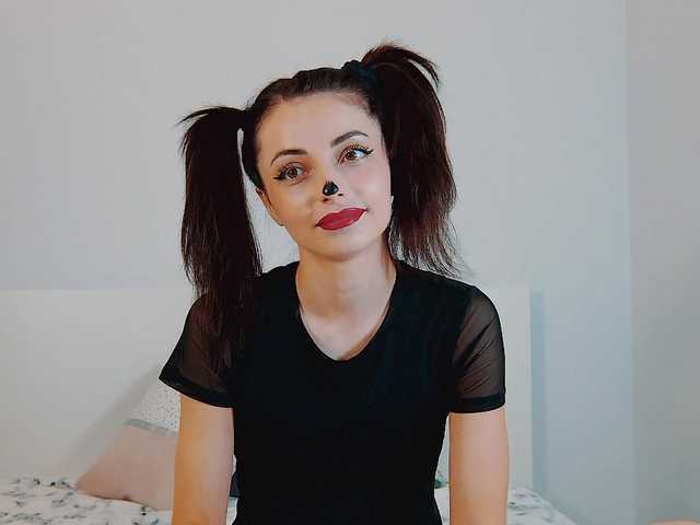 Foton Little_Lilu Hi, welcome to my room!❤❤❤I am Lily more me in group and pvt show ❤❤❤ @remain for good mood