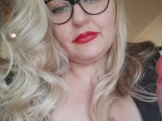 Erotisk videochatt NushaMilf