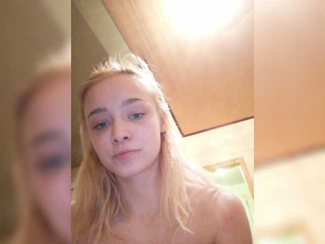 Sändningsbilder x6eXSTAz9x