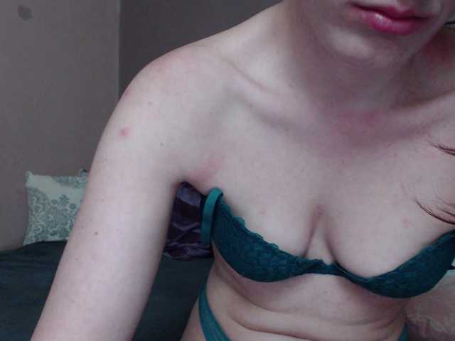 Sändningsbilder xLolaBloomx