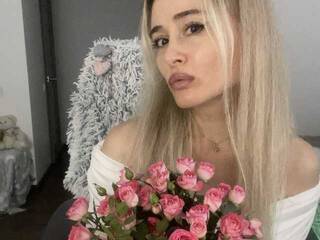 Erotisk videochatt _Xyliganka777_