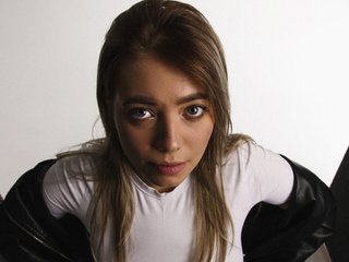 Erotisk videochatt YessyVine