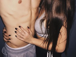 Erotisk videochatt YuliaAndOmar