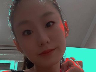 Erotisk videochatt Yumin