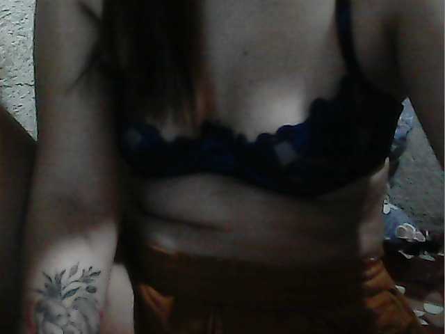 Sändningsbilder yummycumcutegirl-18x