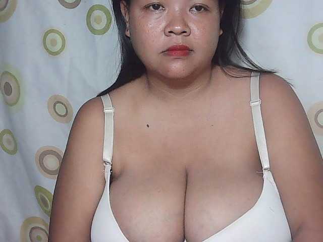Sändningsbilder yummytits28