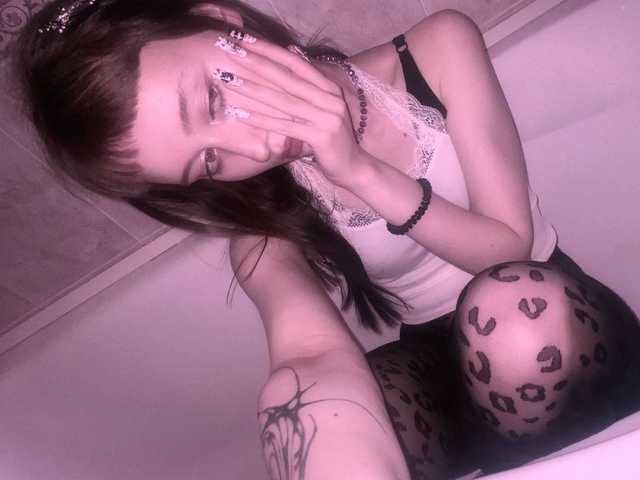 Foto av profilen z0mbieGirl