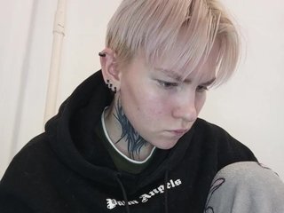 Erotisk videochatt Zhenyya-